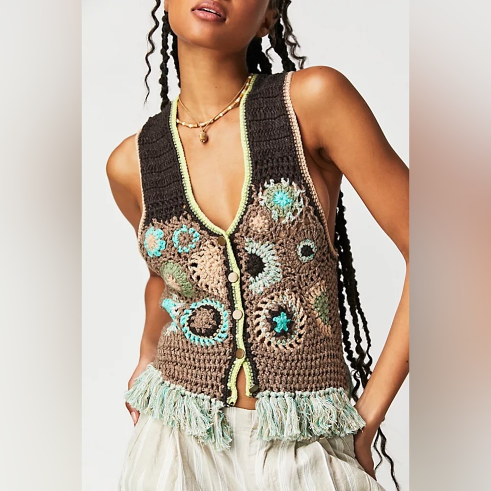 Free People Desert Rose Crochet Vest NEW - Picture 3 of 14